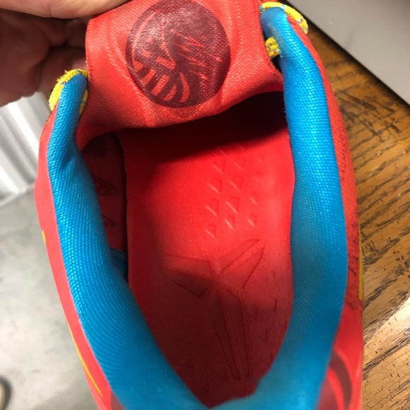 Kobe Nikes , Barcelona’s, size 10 main image 6